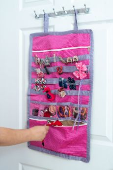 Blooming Buds-Hair Accessory Organizer - Pink Dots