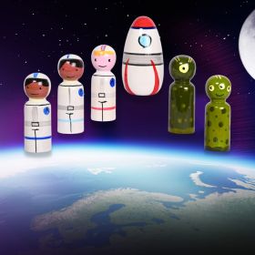 GIFT EQUALS LOVE LLP-GIFT EQUALS LOVE WOODEN ( PLANETS & GALAXY , ASTRONAUTS & ALIENS )