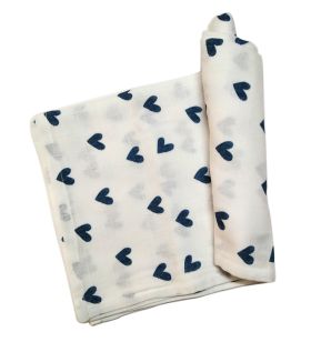 Lil Amigos Nest Bamboo Cotton Wrap for New Born Babies | New Born Baby Boy's and Girl's Super Soft 100% Premium Bamboo Cotton Mulmul Swaddle Wrap | Gift for New Born Babies (Heart Print)